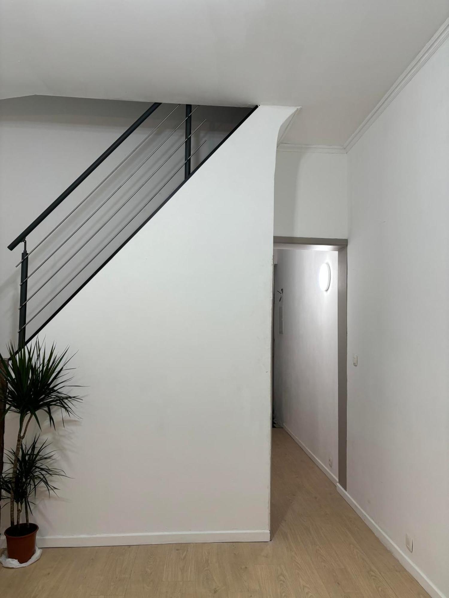Апартаменты Ubuntu House - Шарлеруа Экстерьер фото
